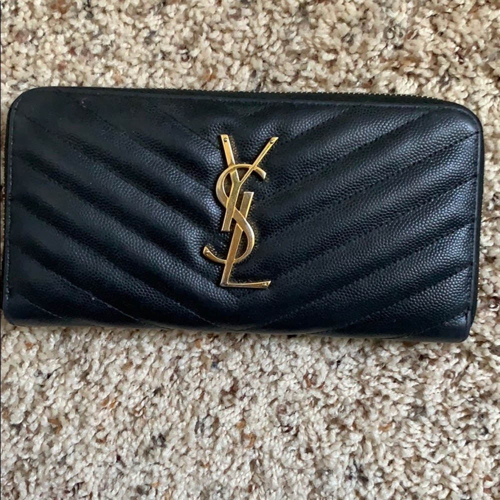 Yvette Saint Laurent Wallet